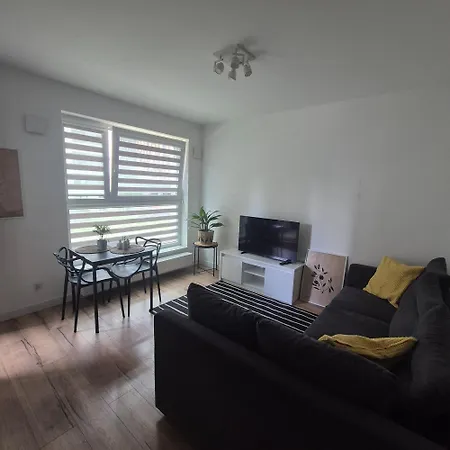 Gwiazdzista 20 Near Sky Tower Free Parking * 브로츠와프